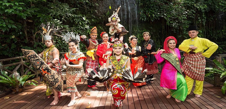 Warisan Adat dan Budaya di Sarawak