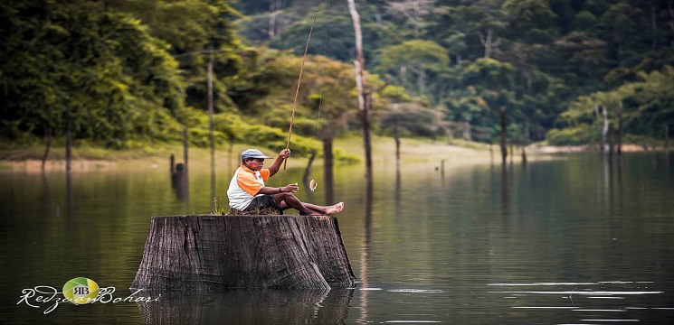 Pengalaman Memancing di Tasik Temenggor